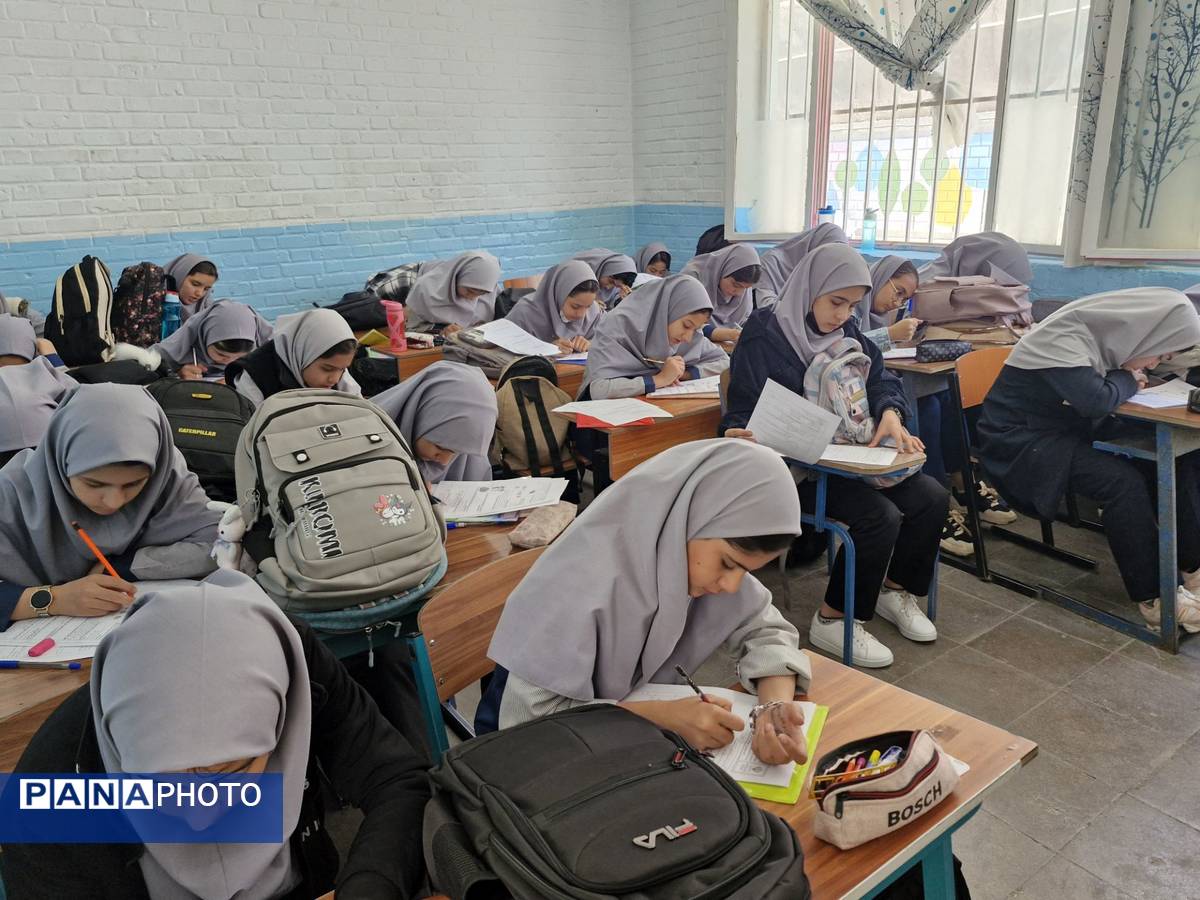 آزمون سنجش در دبیرستان افق