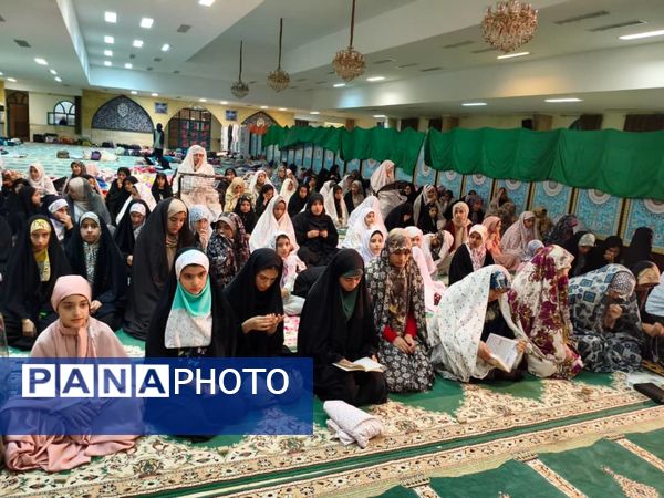 لحظات ناب اعتکاف دانش‌آموزی دختران در جاسک