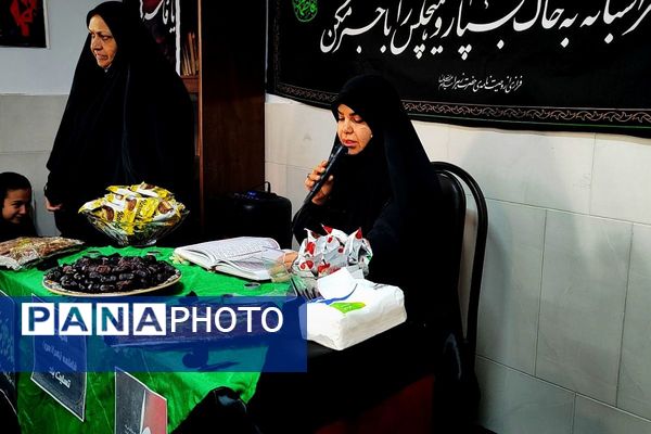 مراسم به مناسبت ایام فاطمیه در دبیرستان پروین اعتصامی اسلامشهر