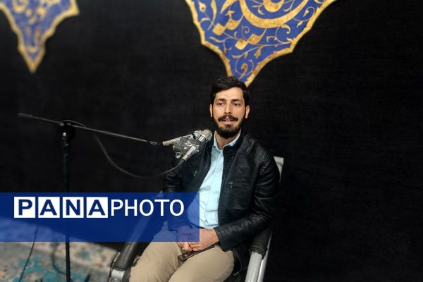 مراسم معنوی اعتکاف در مسجد اعظم حضرت ابوالفضل (ع) بهارستان دو