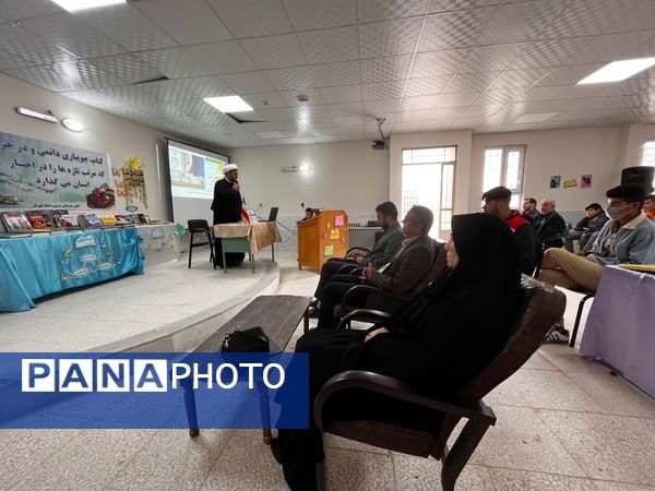 دومین نشست «قاضی در مدرسه» با حضور رئیس دادگستری درگز در هنرستان نوید