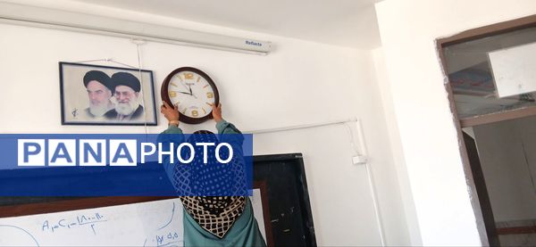 پروژه‌ مهر در دبیرستان حجت‌الاسلامی نیشابور 
