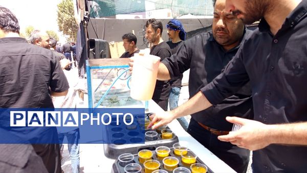 موکب‌های خدمت‌رسان به عزاداران حسینی در کاشمر