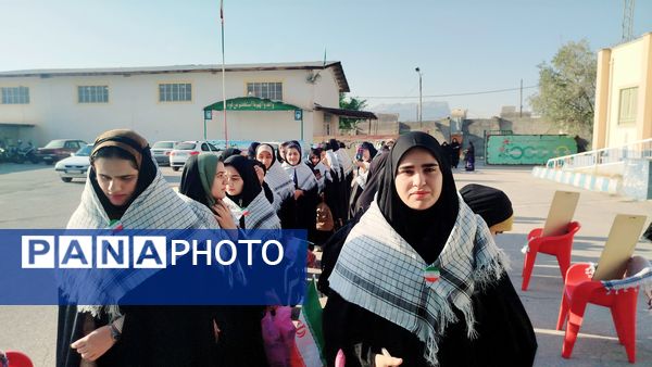 اعزام ۴۰ دانش‌آموز دختر لنده‌ای به مناطق عملیاتی جنوب کشور