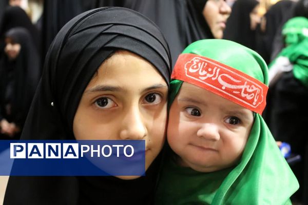 لالایی مادرانه در همنوایی با کودکان شهید