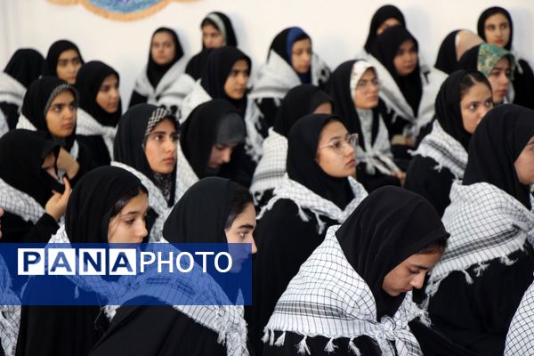 اعزام کاروان راهیان نور دانش‌آموزان سملقان به مناطق عملیاتی جنوب