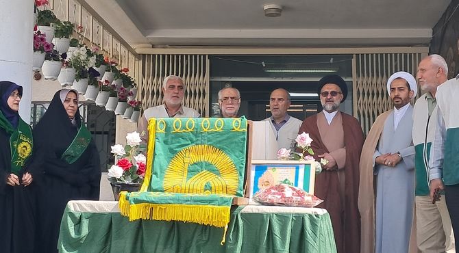 عطر پرچم رضوی در دبیرستان شهید بهداشت قائمشهر