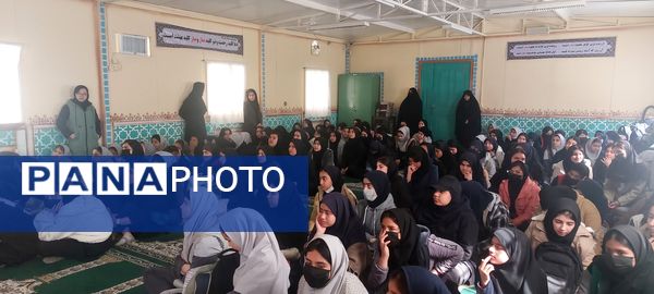 جلسه آموزشی خطرات چهارشنبه‌سوری ویژه دانش آموزان 