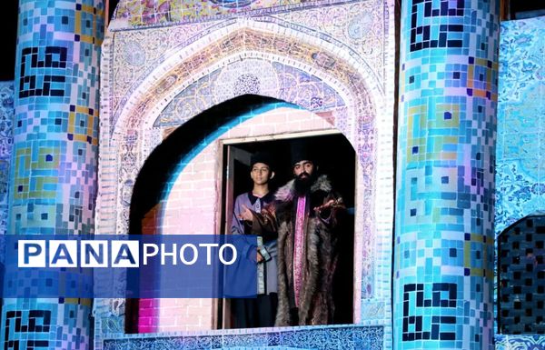 نمایش بزرگ بومی میدانی «سرزمین خورشید» در خراسان شمالی 