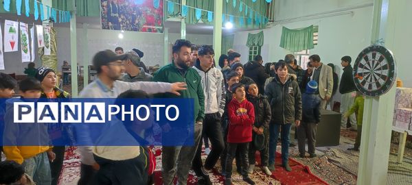 برگزاری مسابقات دارت در جشن بزرگ ۲۲بهمن در روستای اسلام آباد شیروان 