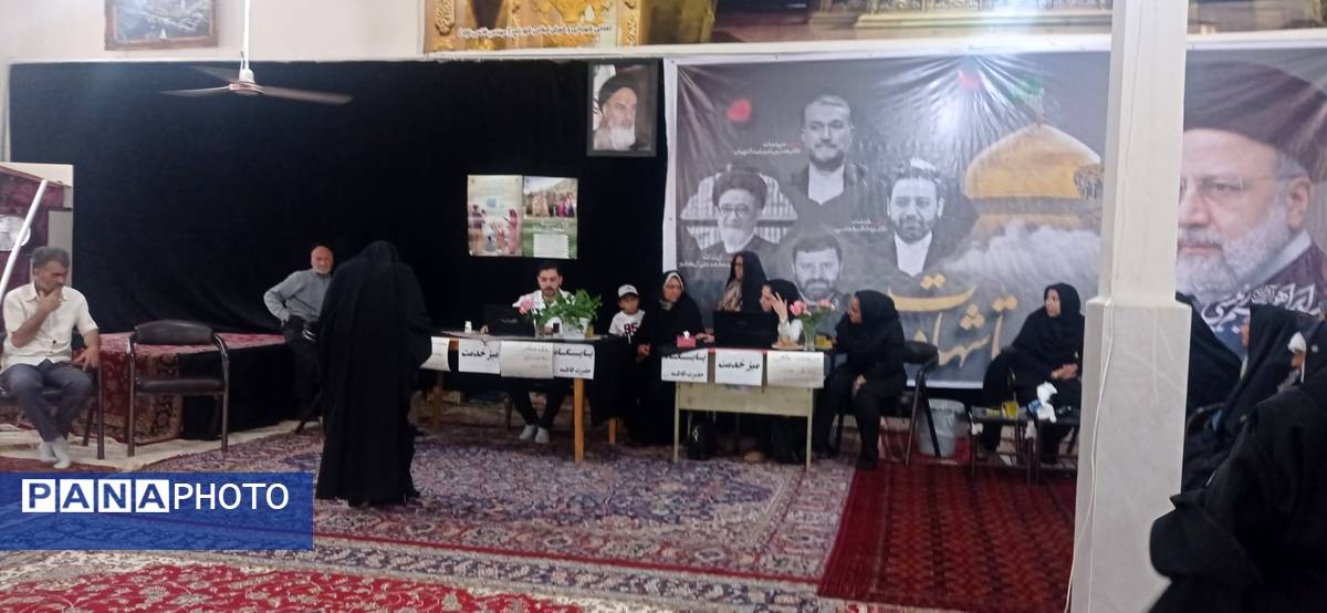 در سالروز شهادت شهید خدمت،میز خدمت در شهر نسر برپا شد