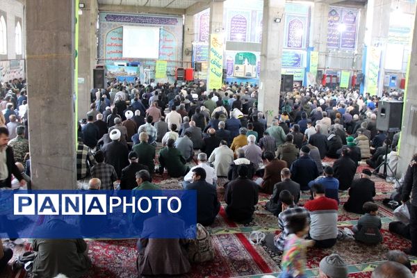 نماز عبادی سیاسی جمعه در هفته بسیج مستضعفین در نیشابور 