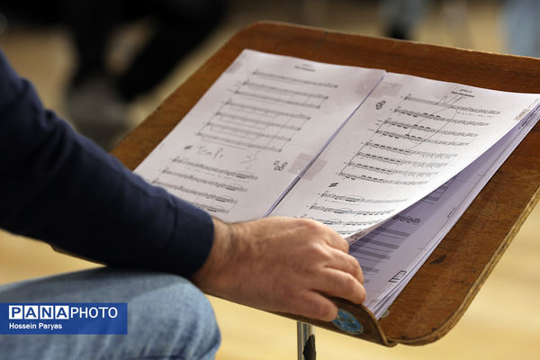 تمرین ارکستر سازهای ایرانی با عنوان «راهی بزن»