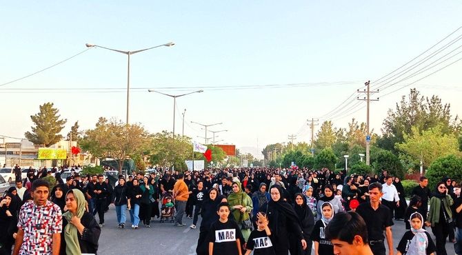 سربالا راهی نو برای جاماندگان اربعین، سفری پیاده به مزار کلاته بایزید