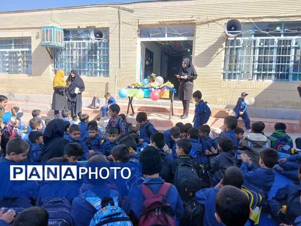 اردوی درون مدرسه‌ای به‌مناسبت روز جهانی کودک 