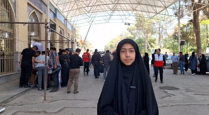 اعزام زائران به کربلای معلی از گلزار شهدای نجف آباد 

