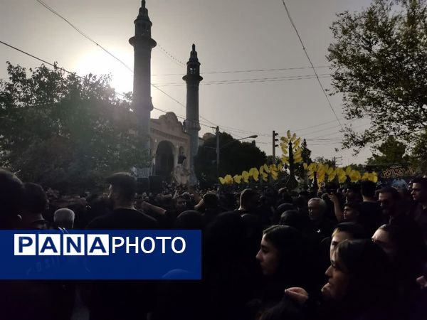کاروان بزرگ علم گردانی در کاشان