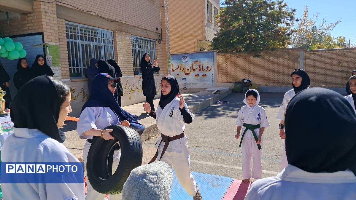 نشاط و رقابت در دبیرستان شاهد فارسان