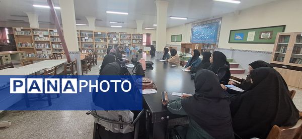 برگزاری دوره‌های توانمند‌سازی ویژه دبیران متوسطه اول 
