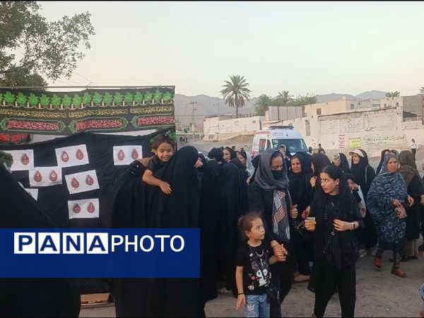 موکب شهید مجتبی شریفی در راه خدمت به جا ماندگان اربعین