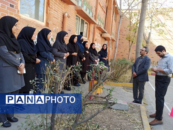 المپیاد ورزشی درون مدرسه ای در دبیرستان دخترانه ۱۳ آبان