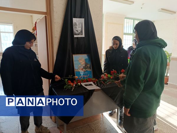 سالگرد شهادت سردار سلیمانی در دبیرستان دخترانه نور اردبیل