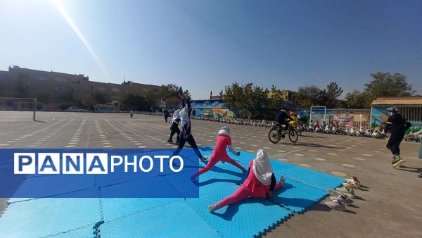 المپیاد ورزشی ،جشن پویایی و نشاط در مدرسه