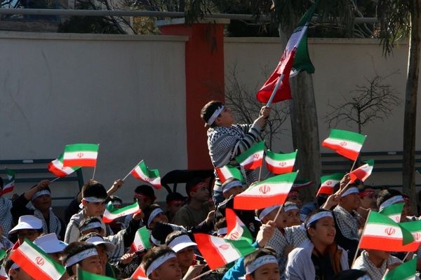 به صدا درآمدن زنگ یاوران انقلاب در فشافویه 