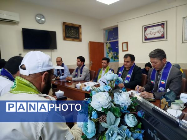 بازدید ارزیاب کشوری سازمان دانش‌آموزی در مدارس تمام پیشتاز شهرستان فاروج