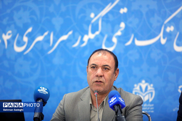 مراسم تقدیر از مدال آوران المپیادهای جهانی و رتبه های برتر کنکور شهر تهران