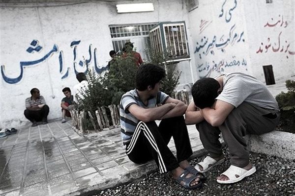 گرایش به رفتارهای پرخطر در میان نوجوانان زنگ خطری برای خانواده‌ها است