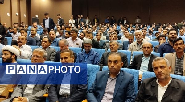 جشنی به پاس قدردانی از معلمان در لردگان