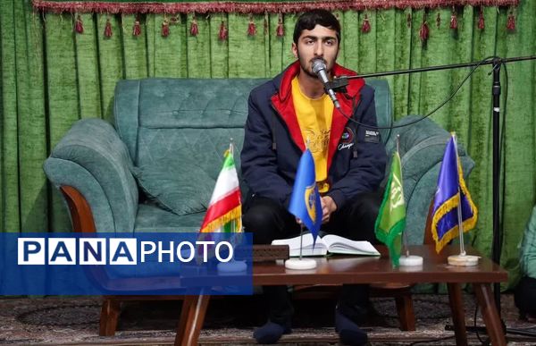 اعتکاف دانش آموزی در استان گلستان
