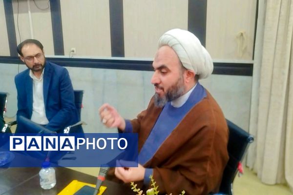 اولین جلسه شورای قرآن، عترت و نماز مدیریت آموزش و پرورش ناحیه سه شیراز