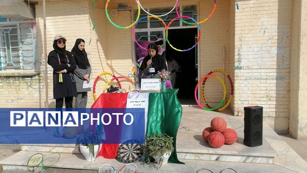 المپیاد ورزشی درون مدرسه ای در دبیرستان حاج مهدی روحانی خلیل آباد 