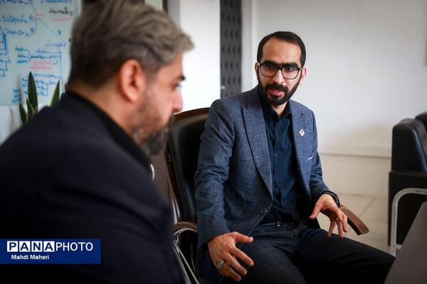 بازدید رئیس باشگاه دانش پژوهان جوان از خبرگزاری پانا