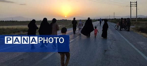 پیاده‌روی جاماندگان اربعین حسینی حرم تا حرم در شهرستان شیروان