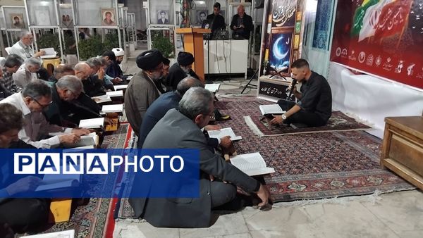 مراسم اربعین شهدای اقتدار ملی و افتتاحیه کنگره ۶۲۰۰ شهید استان مرکزی با نقش‌آفرینی دانش‌آموزان