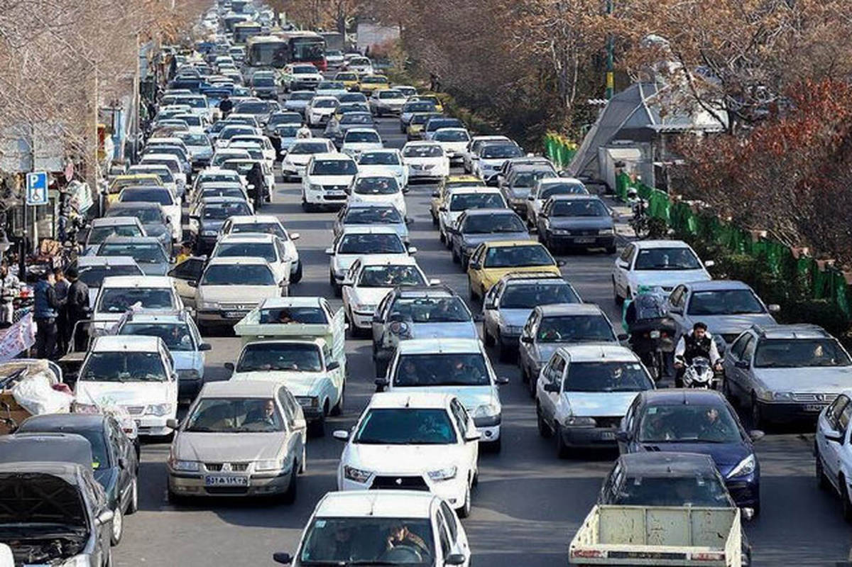 ترافیک نیمه سنگین در مسیرهای ورودی تهران