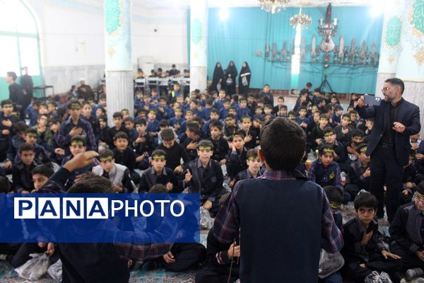 عزاداری دانشآموزان قم در آستان مقدس امامزاده سیدعلی(ع)