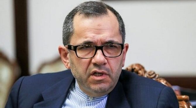 تخت روانچی: مواضع آمریکایی‌ها متناقض است
