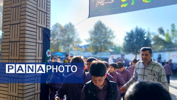 عطر خدمت و معنویت در دبیرستان شاهد آمل