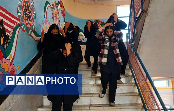 هنرستان جنت فارسان میزبان مانور زلزله