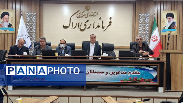 بررسی مسائل جامعه کار و تولید در نشست ویژه تشکل‌های کارگری با فرماندار اراک