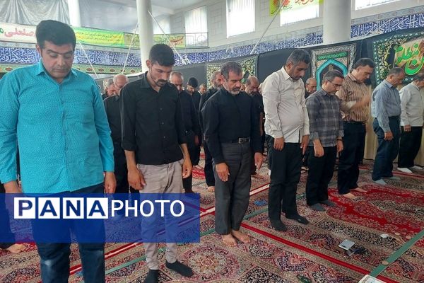 حضور مردم شهر ورنامخواست در سالروز اقامه اولین نماز جمعه در جمهوری اسلامی ایران