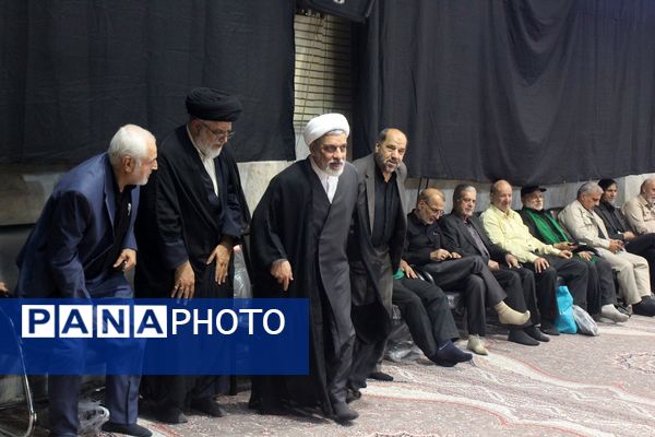 مراسمی به یاد شهدا در ایام رحلت حضرت معصومه(س)