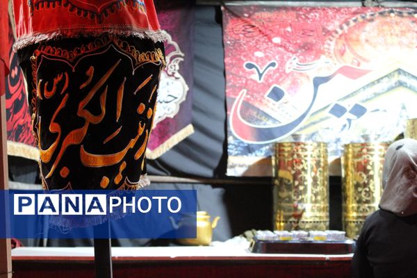 تئاتر دلدادگی در مکان سلسله الذهب نیشابور در شب هفتم محرم 