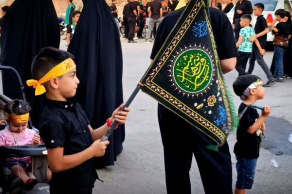 دسته عزای احلی من العسل در کاشان