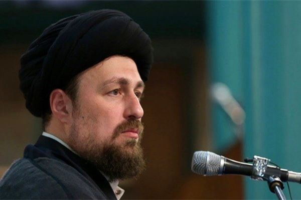 حضور مردم در سالگرد امام، تزریق امید به ملت و یأس به دشمنان است
