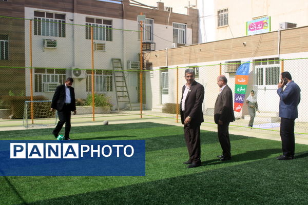 افتتاح زمین چمن مصنوعی و خانه ورزش در بوشهر